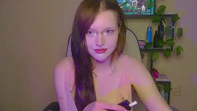 WickedBelle online show from 10-24-25, 04:47