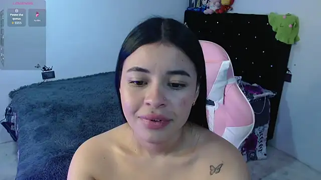 Snapshot of Megan_ve chatting on 02-23-26, 02:09 Megan ve online show from 02-23-26, 02:09