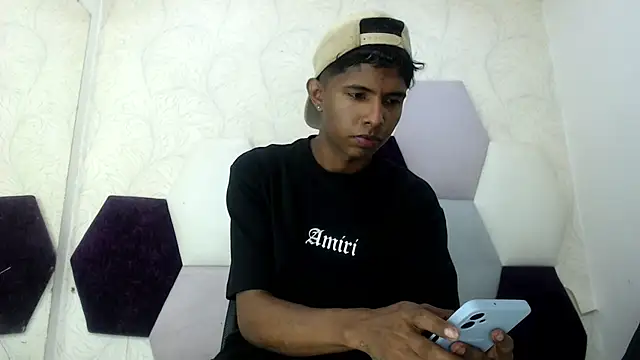 Mick storm online show from 02-03-26, 01:37