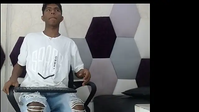 Mick storm online show from 02-19-26, 06:59