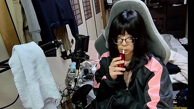 harinyanxxx online show from 02-15-26, 06:59