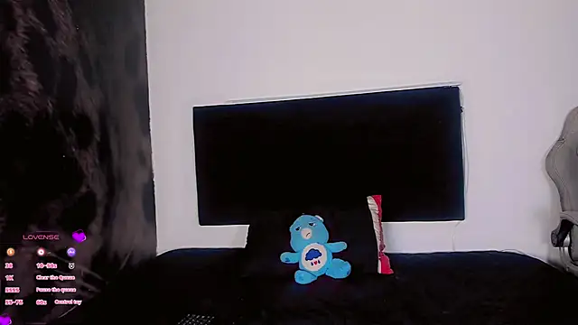 ANGEL EVIL S7 online show from 10-26-25, 12:00