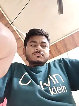 GlossyDare1823 online show from 01-07-26, 10:56