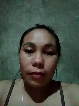 Snapshot of kitachu chatting on 10-26-25, 12:22 kitachu online show from 10-26-25, 12:22