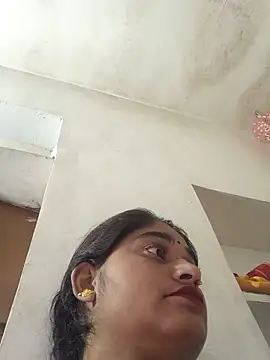Meena 8 online show from 10-19-25, 04:40