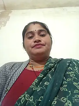 Meena 8 online show from 11-07-25, 03:34