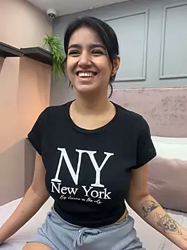 1evelinewood online show from 02-27-25, 02:54