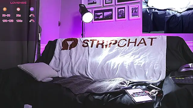 koreanboy2341 online show from 03-26-26, 02:22