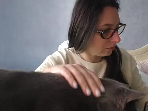 LuckyLisa23 online show from 04-21-26, 11:38