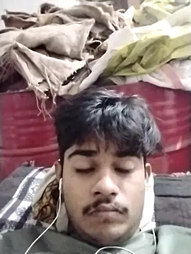 Snapshot of senju_somasu chatting on 10-13-25, 05:24 senju somasu online show from 10-13-25, 05:24