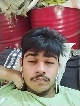 Snapshot of senju_somasu chatting on 10-15-25, 07:08 senju somasu online show from 10-15-25, 07:08