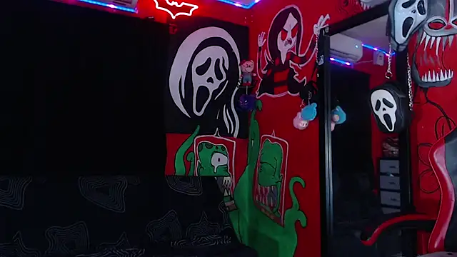 Monsterdominationx online show from 12-17-25, 06:41