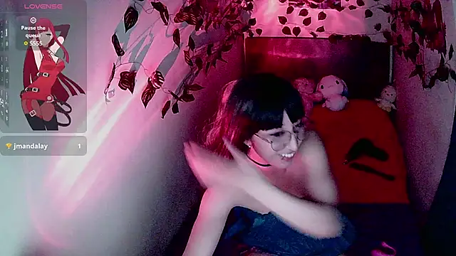 Snapshot of xayah_777 chatting on 10-18-25, 02:36 xayah 777 online show from 10-18-25, 02:36