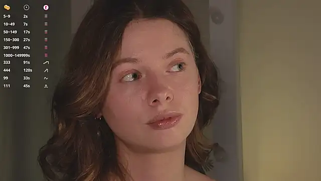 Snapshot of MelodySinclair chatting on 11-30-25, 03:27 MelodySinclair online show from 11-30-25, 03:27