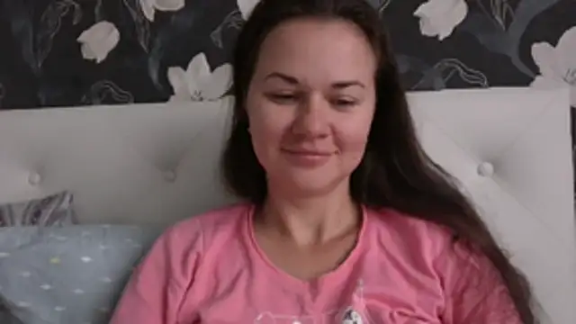 GiaaCaranggi online show from 10-27-25, 07:12