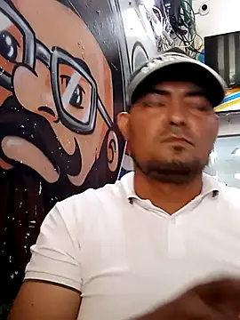sexyandres 23 online show from 04-14-26, 03:51