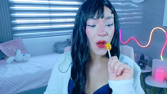 Naaomi cute online show from 10-16-25, 07:48