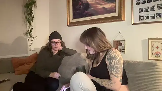 Snapshot of lill_daddysgirl chatting on 01-13-26, 03:56 lill daddysgirl online show from 01-13-26, 03:56