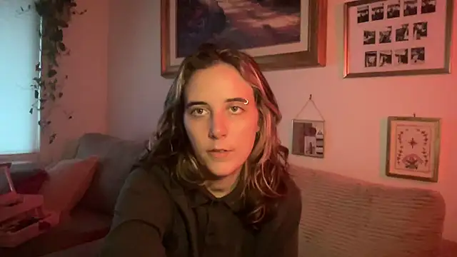 Snapshot of lill_daddysgirl chatting on 02-07-26, 04:11 lill daddysgirl online show from 02-07-26, 04:11