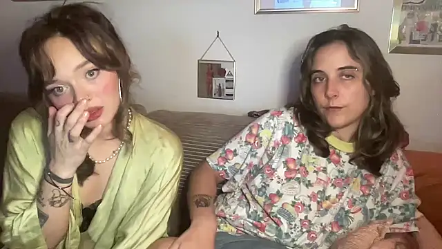 Snapshot of lill_daddysgirl chatting on 03-06-26, 04:20 lill daddysgirl online show from 03-06-26, 04:20