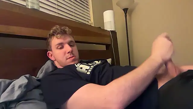 eddieeeeee1232 online show from 12-19-25, 05:14