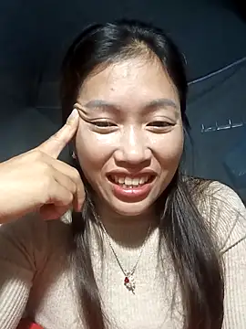 -Paige- online show from 10-27-25, 04:49