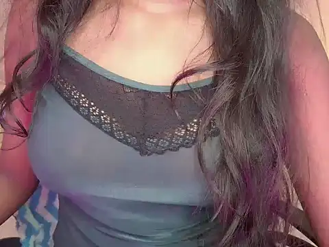 Snapshot of Rashiii_ chatting on 10-19-25, 03:07 Rashiii  online show from 10-19-25, 03:07