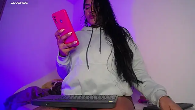 Miranda kim  online show from 11-15-25, 12:52