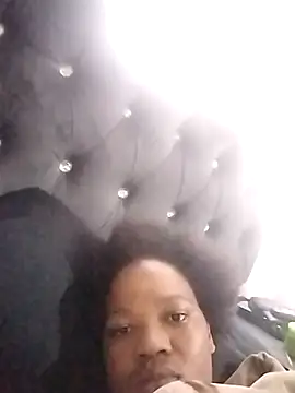 CaramelBoootie online show from 11-16-25, 07:36