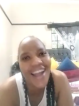 CaramelBoootie online show from 11-30-25, 04:00