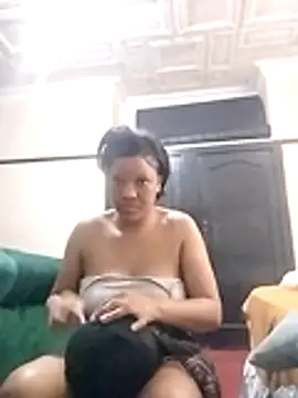 CaramelBoootie online show from 04-01-26, 07:33