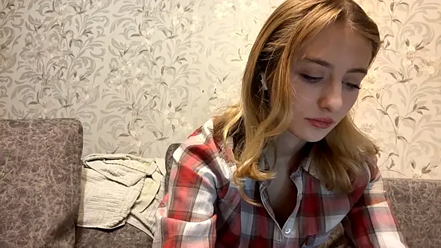 AmeliLia online show from 01-08-26, 02:08