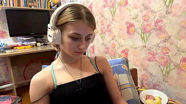 AmeliLia online show from 02-07-26, 10:08