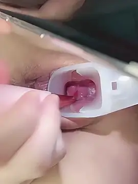 Snapshot of zds1121 chatting on 11-24-25, 09:03 zds1121 online show from 11-24-25, 09:03