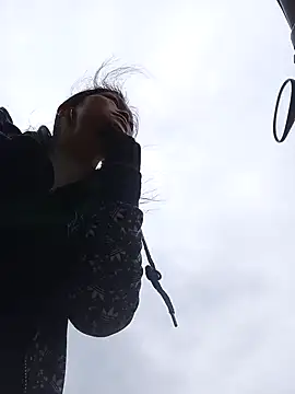 siusiu-00 online show from 10-22-25, 12:33