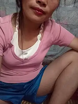 Snapshot of siusiu-00 chatting on 06-07-26, 12:31 siusiu-00 online show from 06-07-26, 12:31