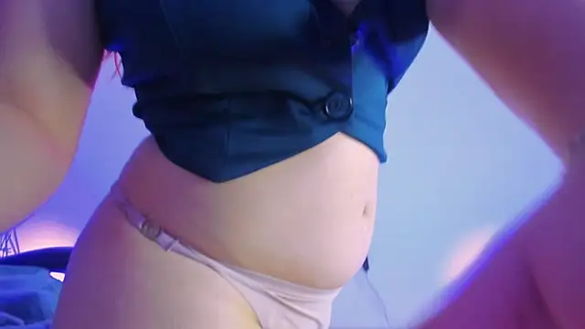 merida 06 online show from 11-08-25, 03:18