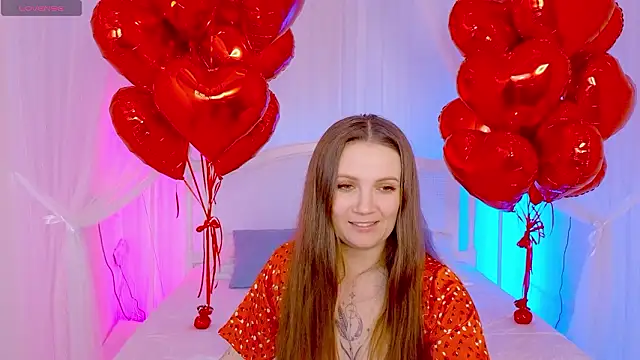 Snapshot of Amy__Leee_ chatting on 02-14-26, 01:19 Amy Leee online show from 02-14-26, 01:19