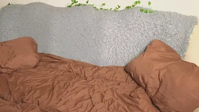 Snapshot of ViolaHight chatting on 01-13-26, 03:12 ViolaHight online show from 01-13-26, 03:12