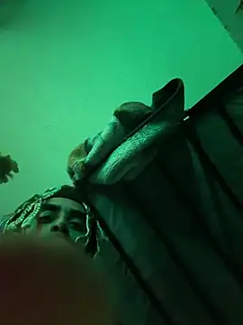 Snapshot of shadespider chatting on 04-02-26, 02:09 shadespider online show from 04-02-26, 02:09