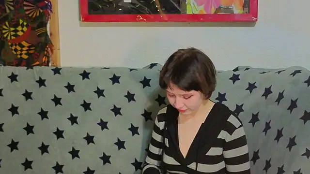 ReincarnatedAngel online show from 10-29-25, 04:42