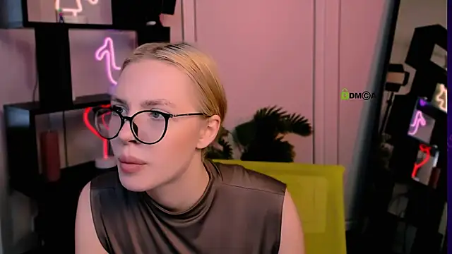 sendi cais online show from 11-22-25, 09:30