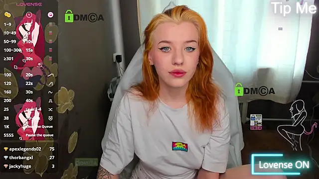 Snapshot of MeganNewCat chatting on 05-19-26, 05:36 MeganNewCat online show from 05-19-26, 05:36
