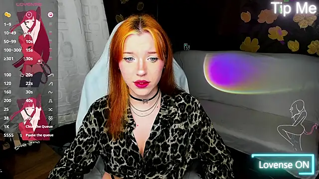 Snapshot of MeganNewCat chatting on 06-05-26, 07:19 MeganNewCat online show from 06-05-26, 07:19