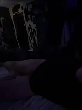 Snapshot of queenkelly1234 chatting on 11-04-25, 01:43 queenkelly1234 online show from 11-04-25, 01:43