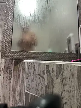 Snapshot of queenkelly1234 chatting on 11-18-25, 11:03 queenkelly1234 online show from 11-18-25, 11:03