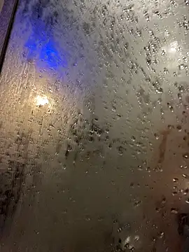 Snapshot of queenkelly1234 chatting on 11-20-25, 01:22 queenkelly1234 online show from 11-20-25, 01:22