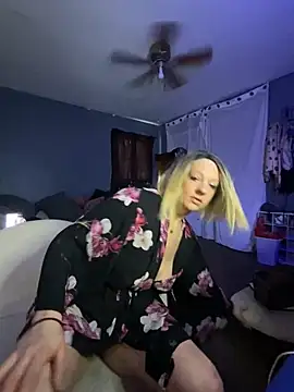 queenkelly1234 online show from 03-22-26, 06:44