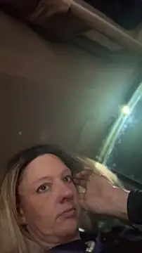 queenkelly1234 online show from 04-28-26, 02:38