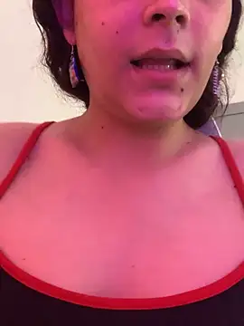 Snapshot of La-Gatiita-trans chatting on 10-25-25, 01:40 La-Gatiita-trans online show from 10-25-25, 01:40